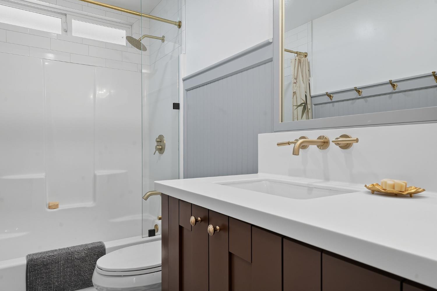 2988 Spring Hill Road San Andreas, CA 95249 - Photo 36 of 95 a bathroom with a sink and a mirror