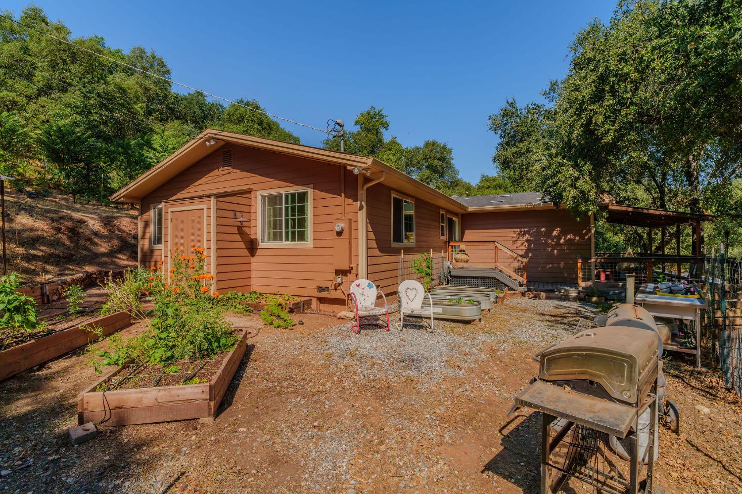 2988 Spring Hill Road San Andreas, CA 95249 - Photo 77 of 95