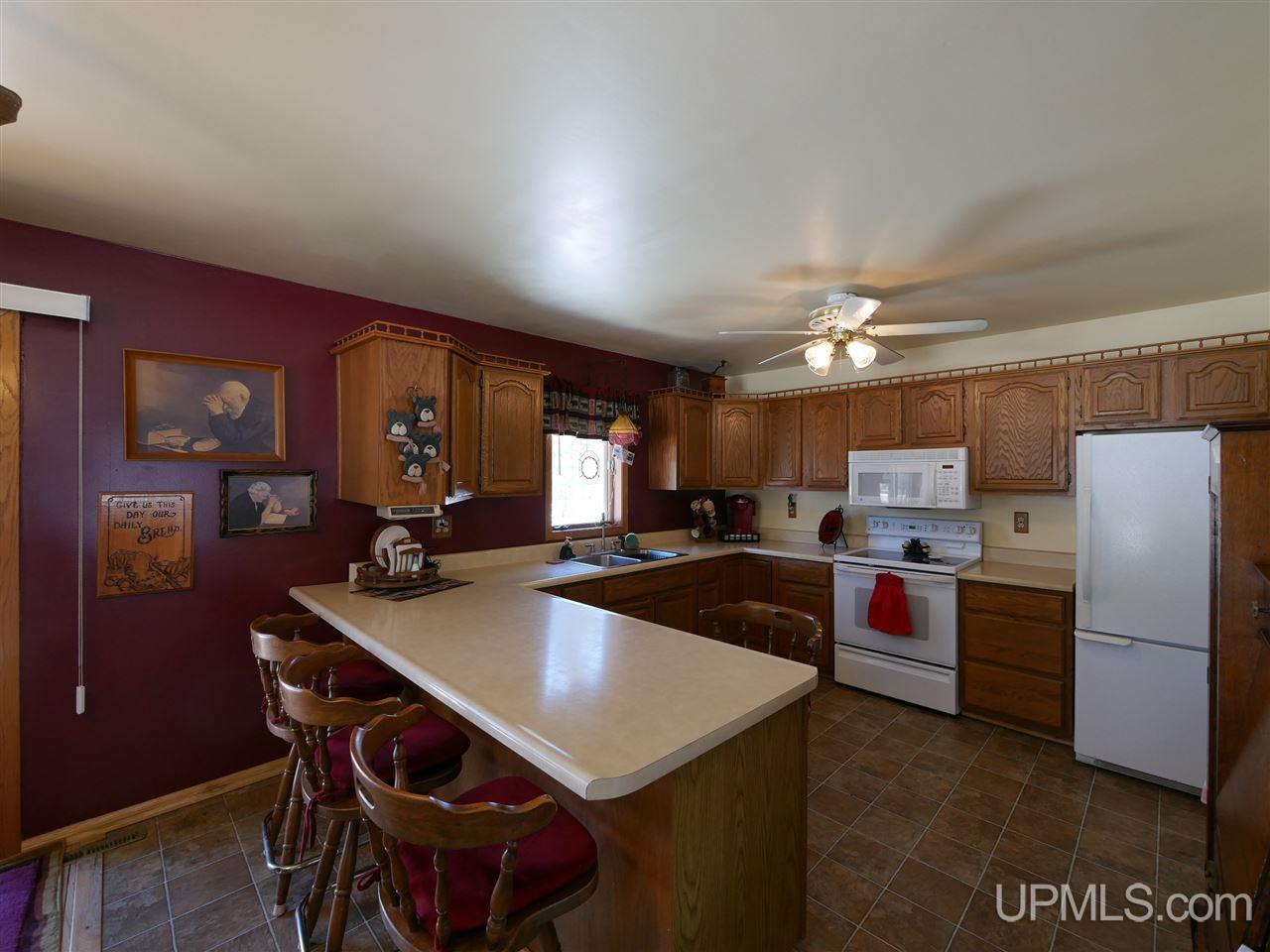 58598 Traprock Valley Road Calumet, MI 49913 - Photo 11 of 36
