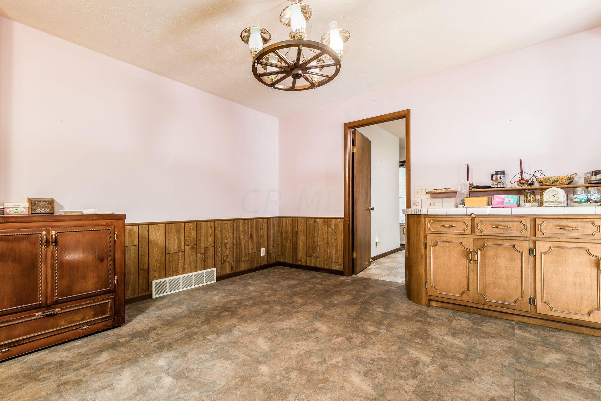 3460 Meister Road Southwest Lancaster, OH 43130 - Photo 22 of 83