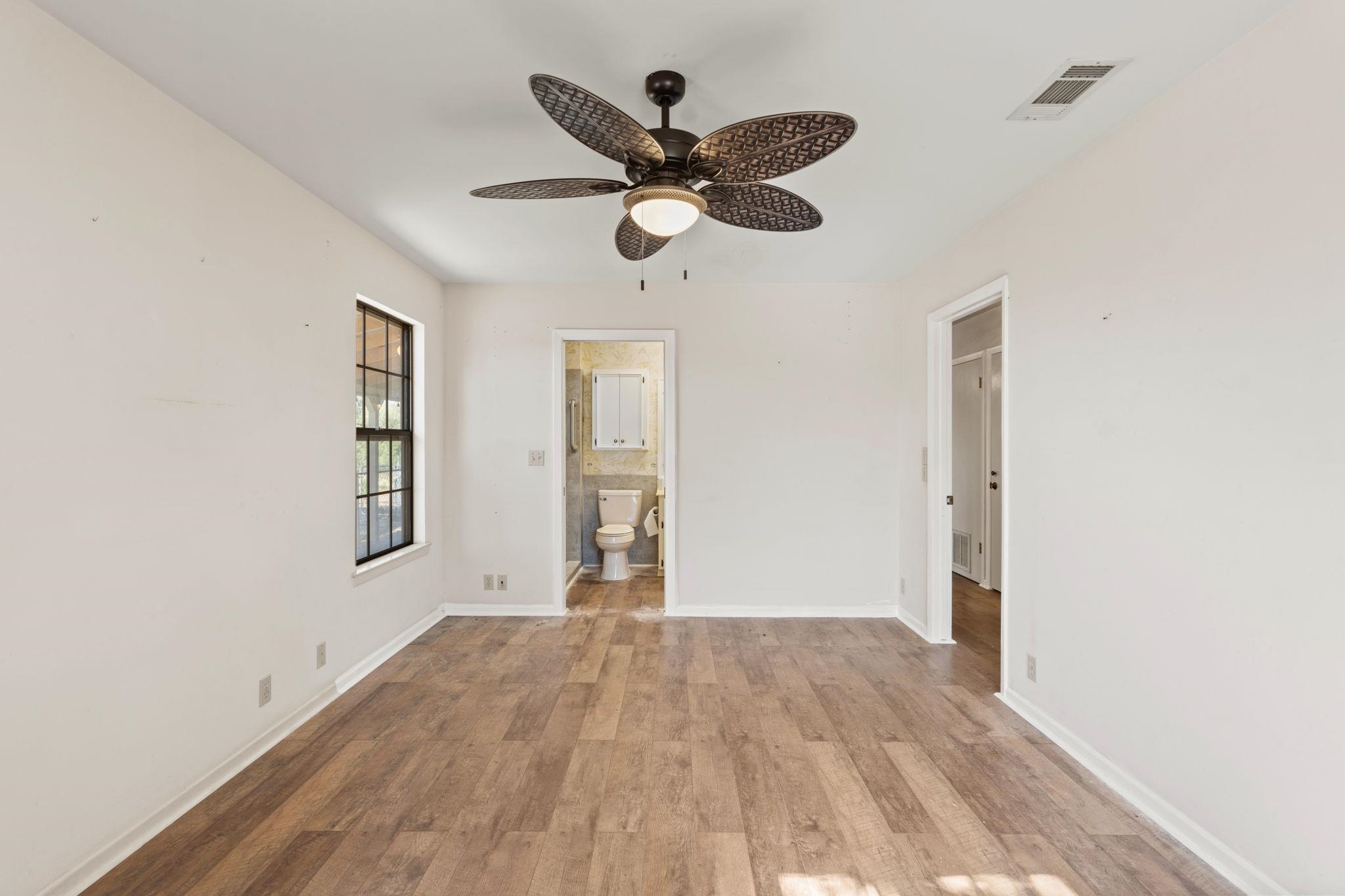 139 Pecan Road Marble Falls, TX 78654 - Photo 14 of 30