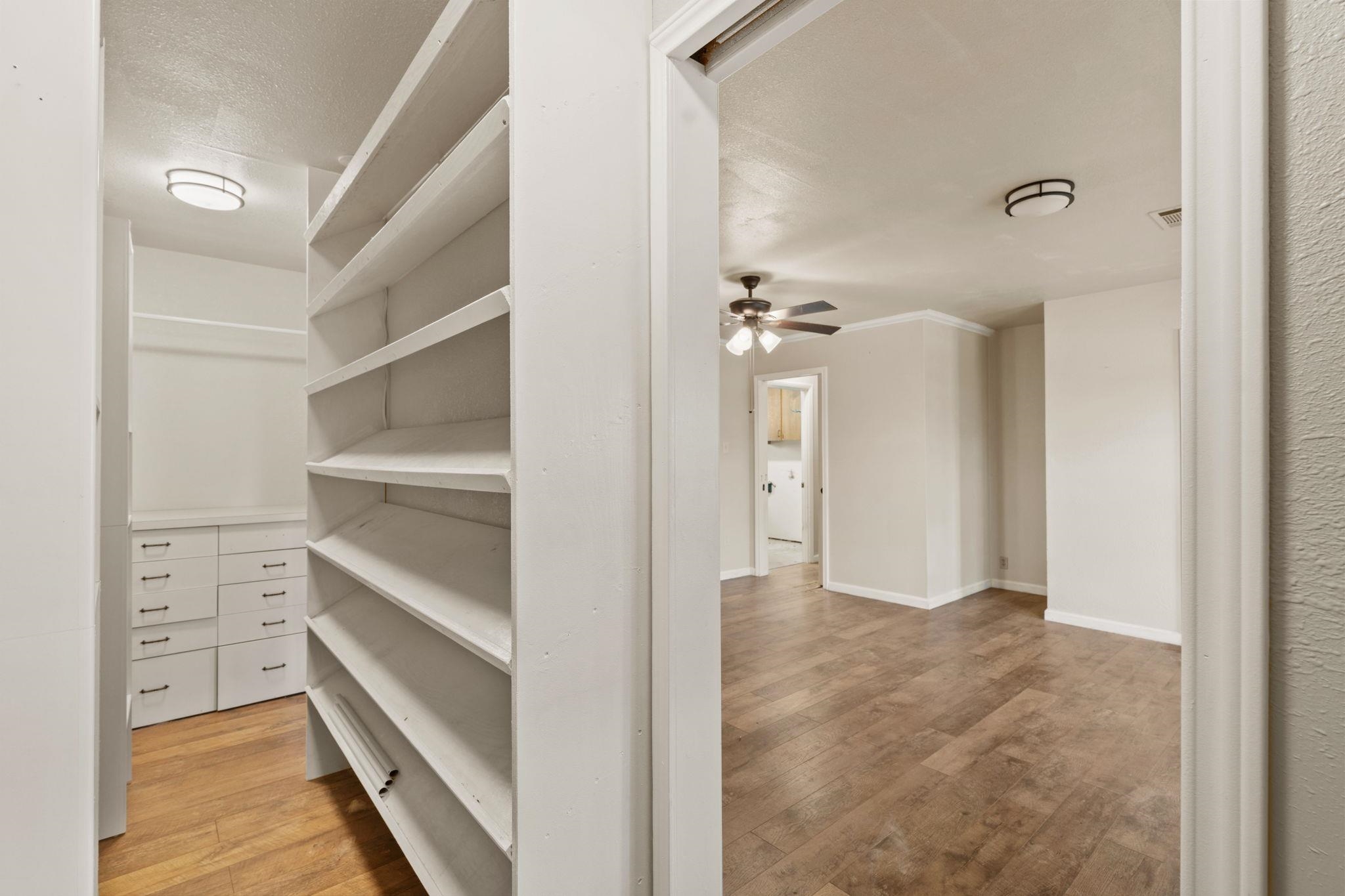 139 Pecan Road Marble Falls, TX 78654 - Photo 4 of 30