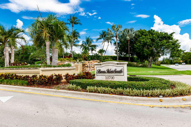 19627 Dinner Key Drive Boca Raton, FL 33498 - Photo 32 of 46 a view of a water fountain and a big yard
