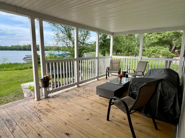 $425,000 | 6604 Southview Point, Siren, WI 54872