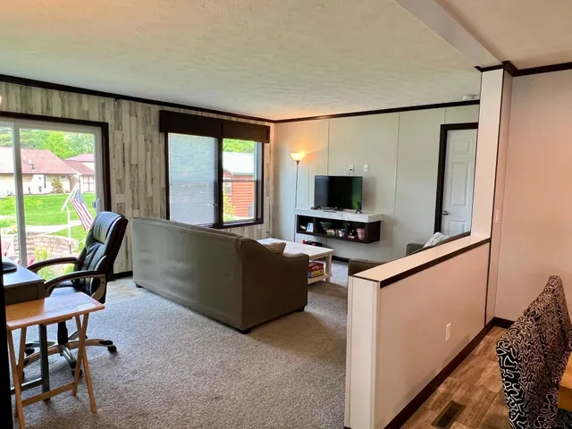 $425,000 | 6604 Southview Point, Siren, WI 54872