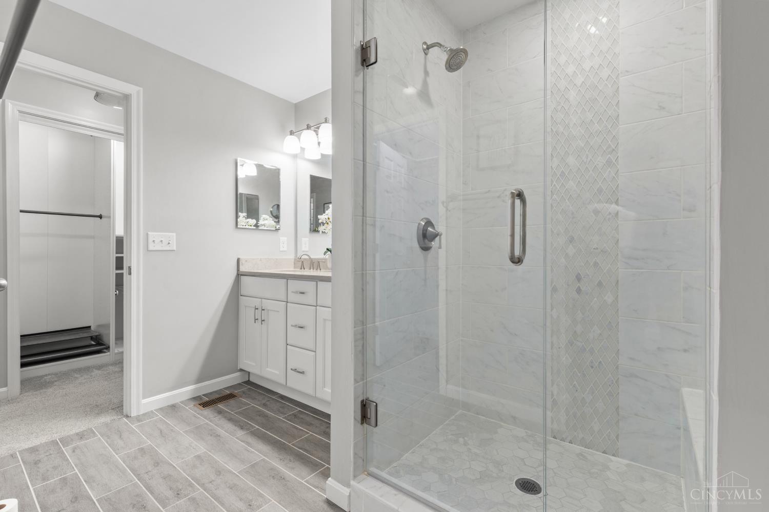 3655 Brotherton Road Cincinnati, OH 45209 - Photo 26 of 52