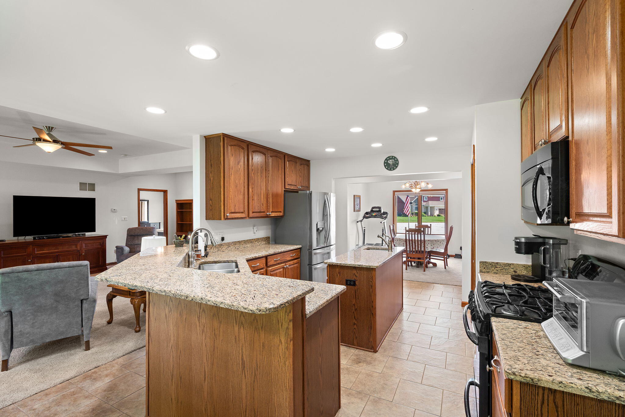 6501 East 116th Place Crown Point, IN 46307 - Photo 16 of 47 2048x1365