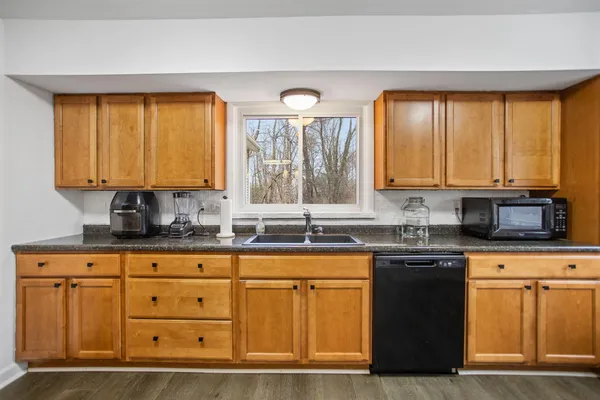 $615,000 | 723 Arbor Court, South Haven, MI 49090