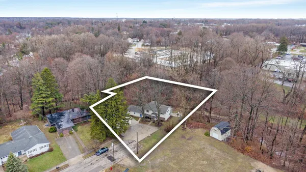 $615,000 | 723 Arbor Court, South Haven, MI 49090