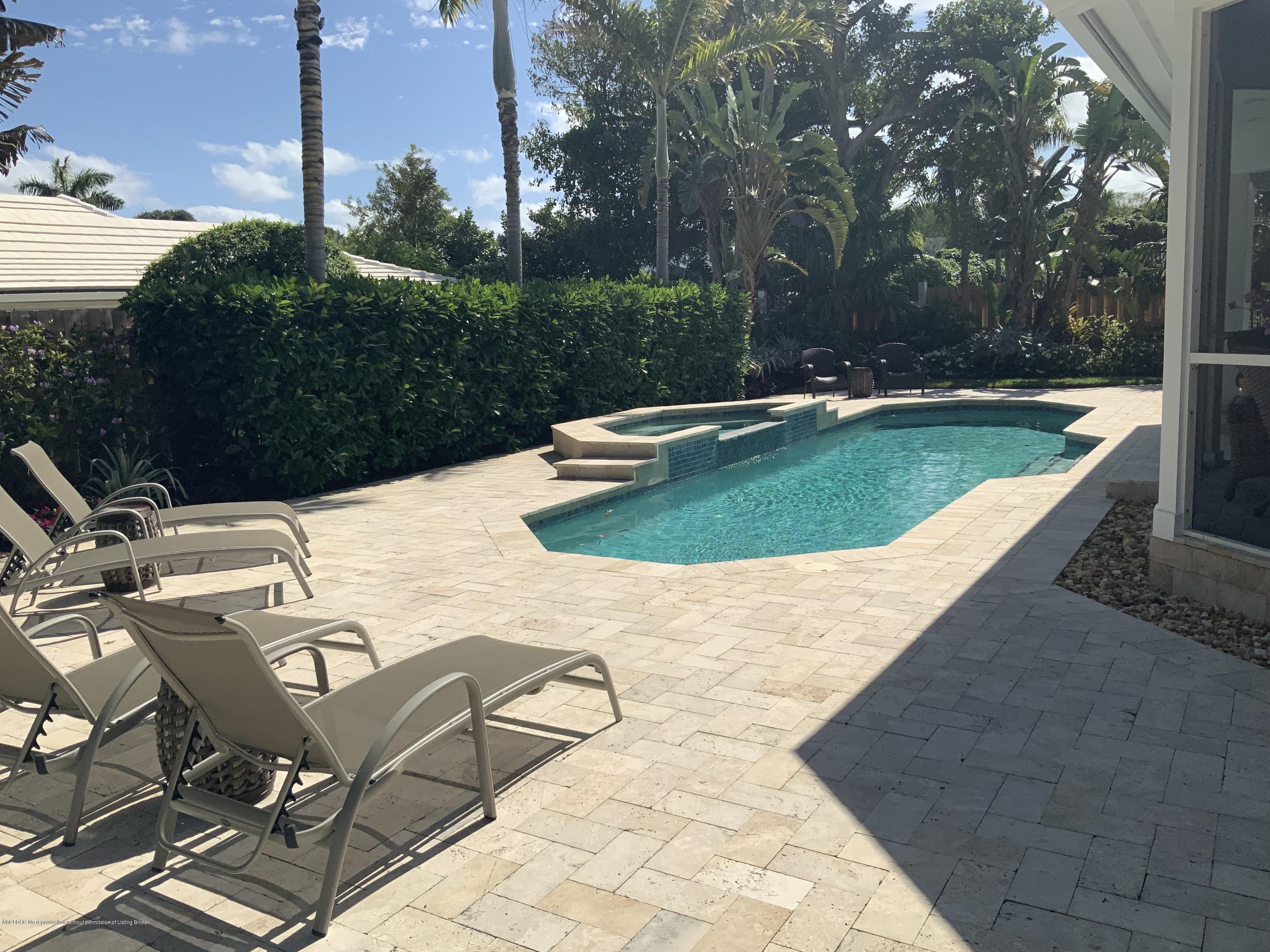 1180 Lands End Road Lantana, FL 33462 - Photo 28 of 32 pool and patio