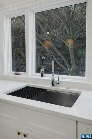 $1,695,000 | 30 Edgecliff Road, Montclair, NJ 07043