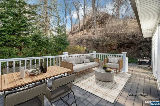 $1,695,000 | 30 Edgecliff Road, Montclair, NJ 07043