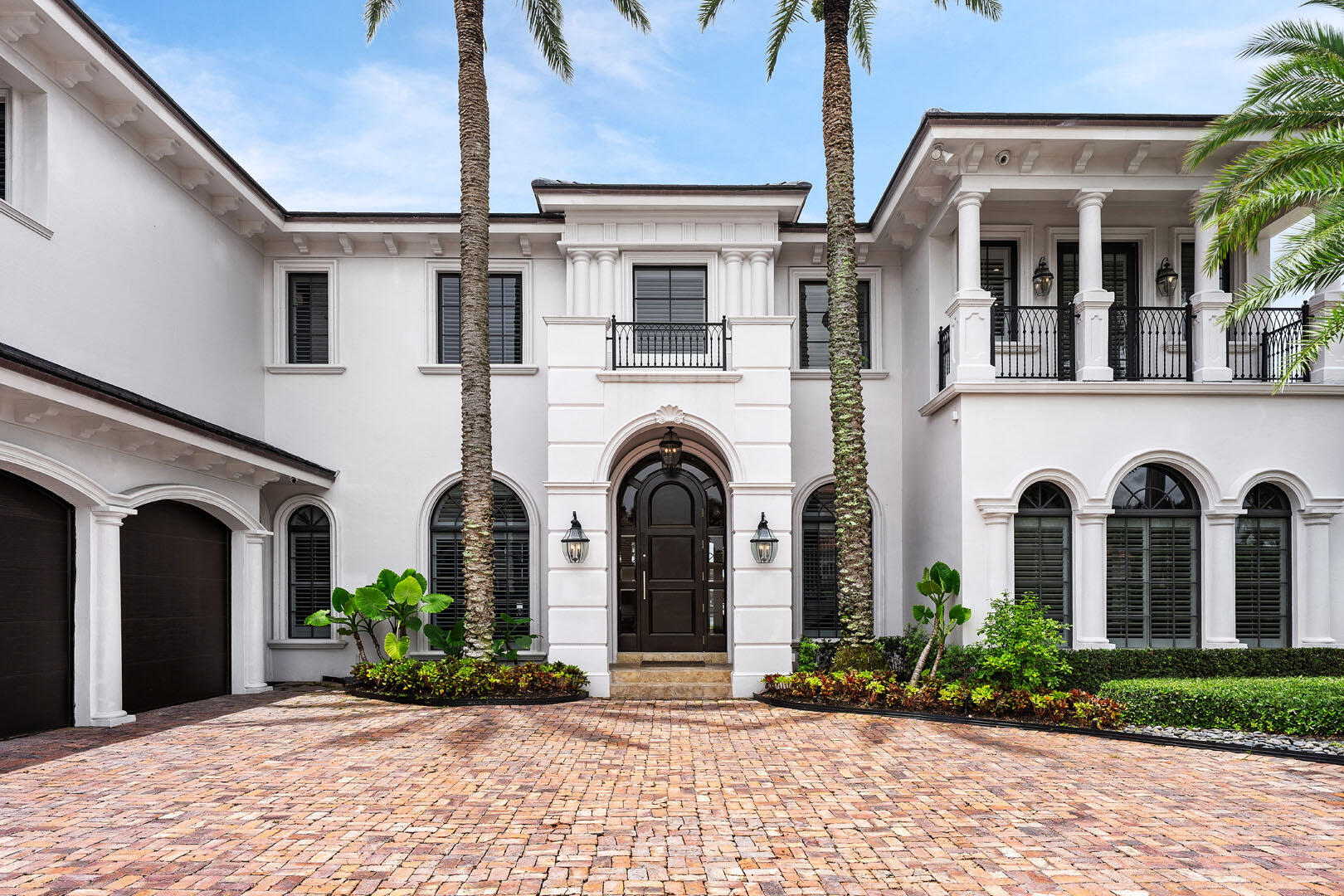 450 South Maya Palm Drive Boca Raton, FL 33432 - Photo 5 of 70 450_South_Maya_Palm_Drive_04