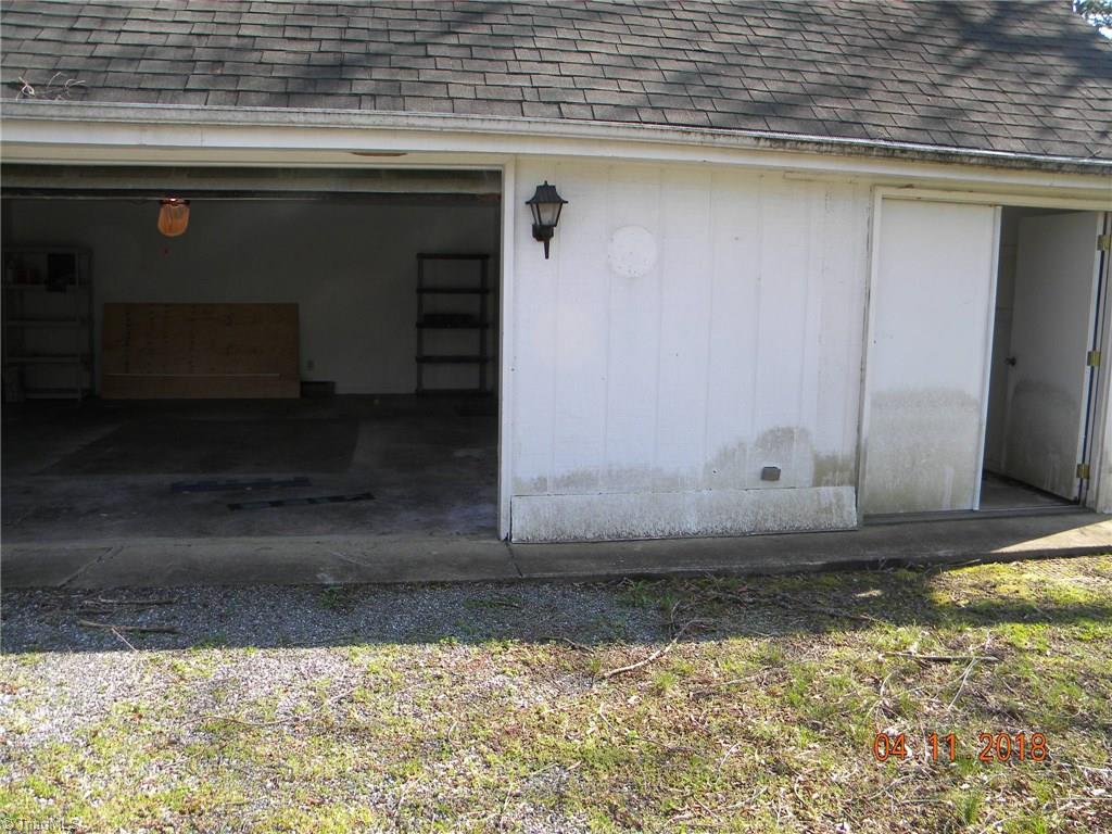 3614 Castleton Road Greensboro, NC 27406 - Photo 12 of 24 Gallery Image 12