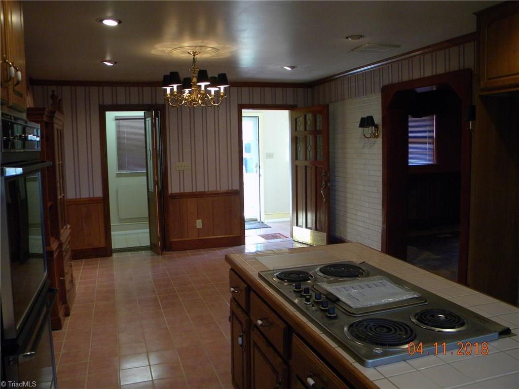 3614 Castleton Road Greensboro, NC 27406 - Photo 15 of 24 Gallery Image 15