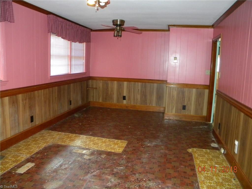 3614 Castleton Road Greensboro, NC 27406 - Photo 16 of 24 Gallery Image 16