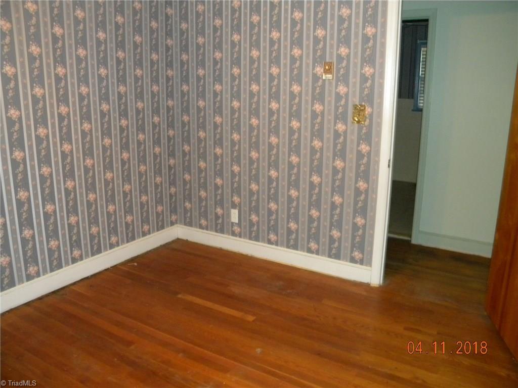 3614 Castleton Road Greensboro, NC 27406 - Photo 18 of 24 Gallery Image 18