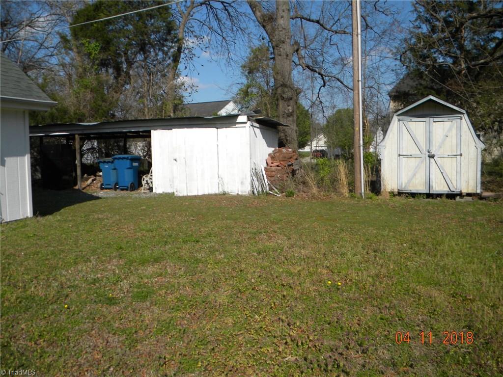 3614 Castleton Road Greensboro, NC 27406 - Photo 8 of 24 Gallery Image 8