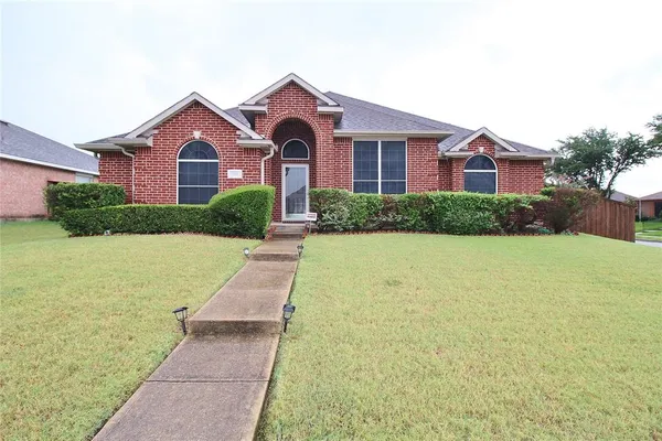 $2,495 | 1507 Goodwin Drive, Mesquite, TX 75149
