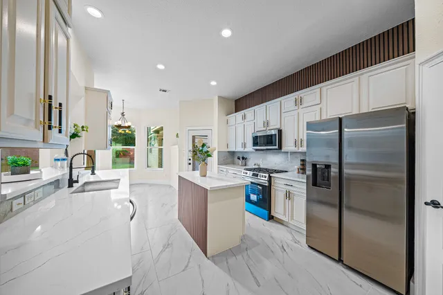 $485,000 | 14511 Middle Bluff Trail, Cypress, TX 77429