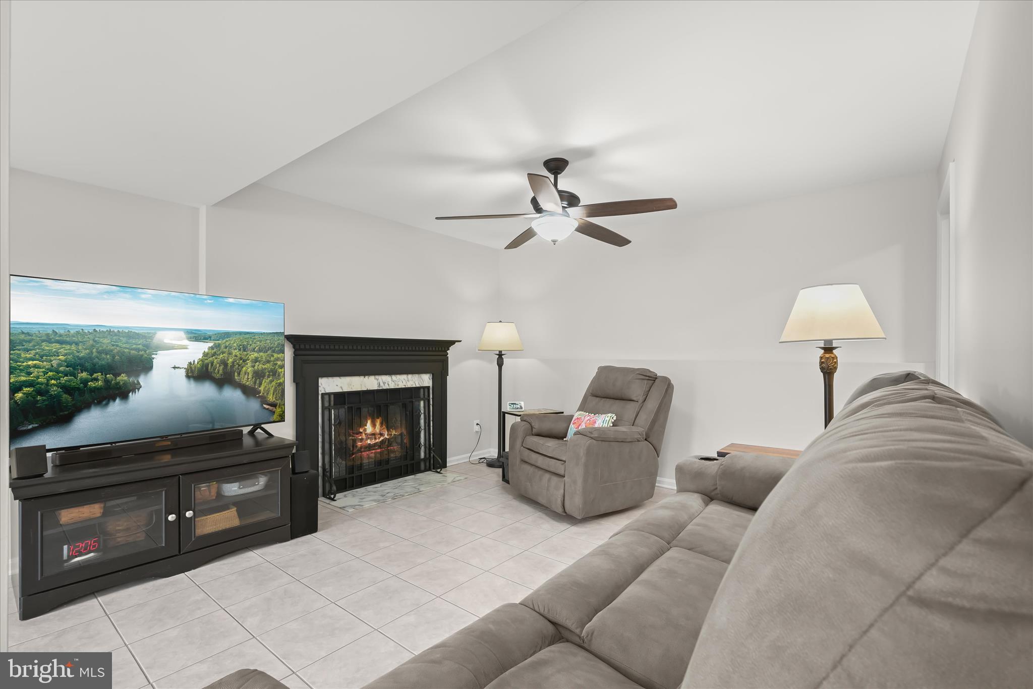 2661 Dotsons Ridge Road Mount Airy, MD 21771 - Photo 33 of 62 Family Room - Fireplace