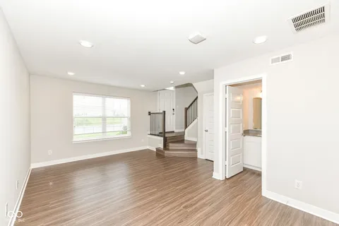 $325,000 | 17276 Henslow Drive, Westfield, IN 46074