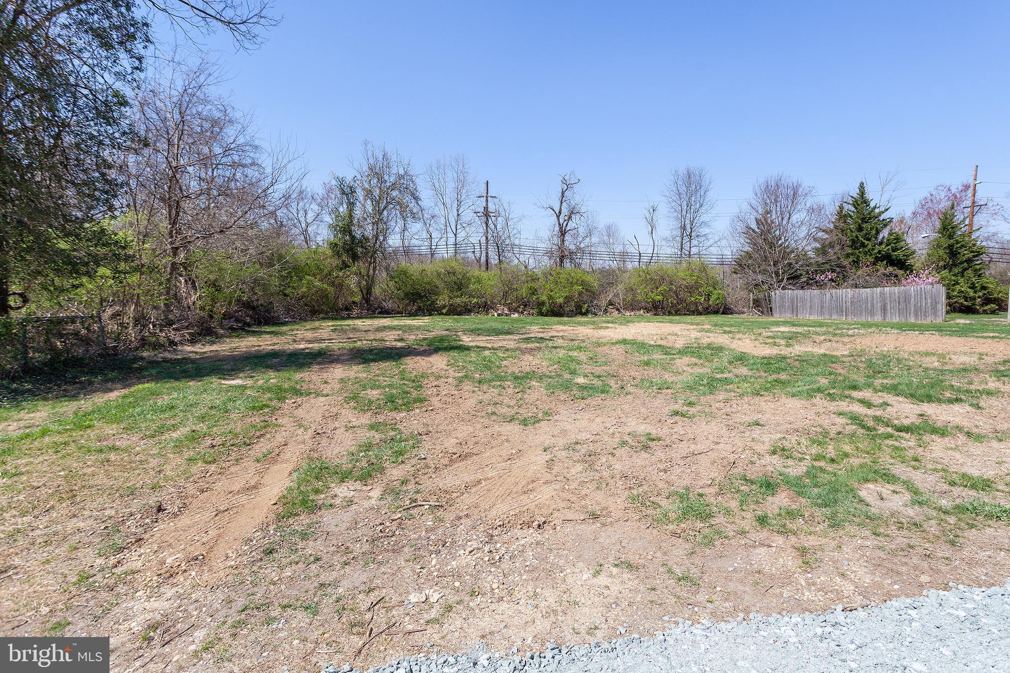 14417 Livingston Road Accokeek, MD 20607 - Photo 5 of 51 large yard .66 acres
