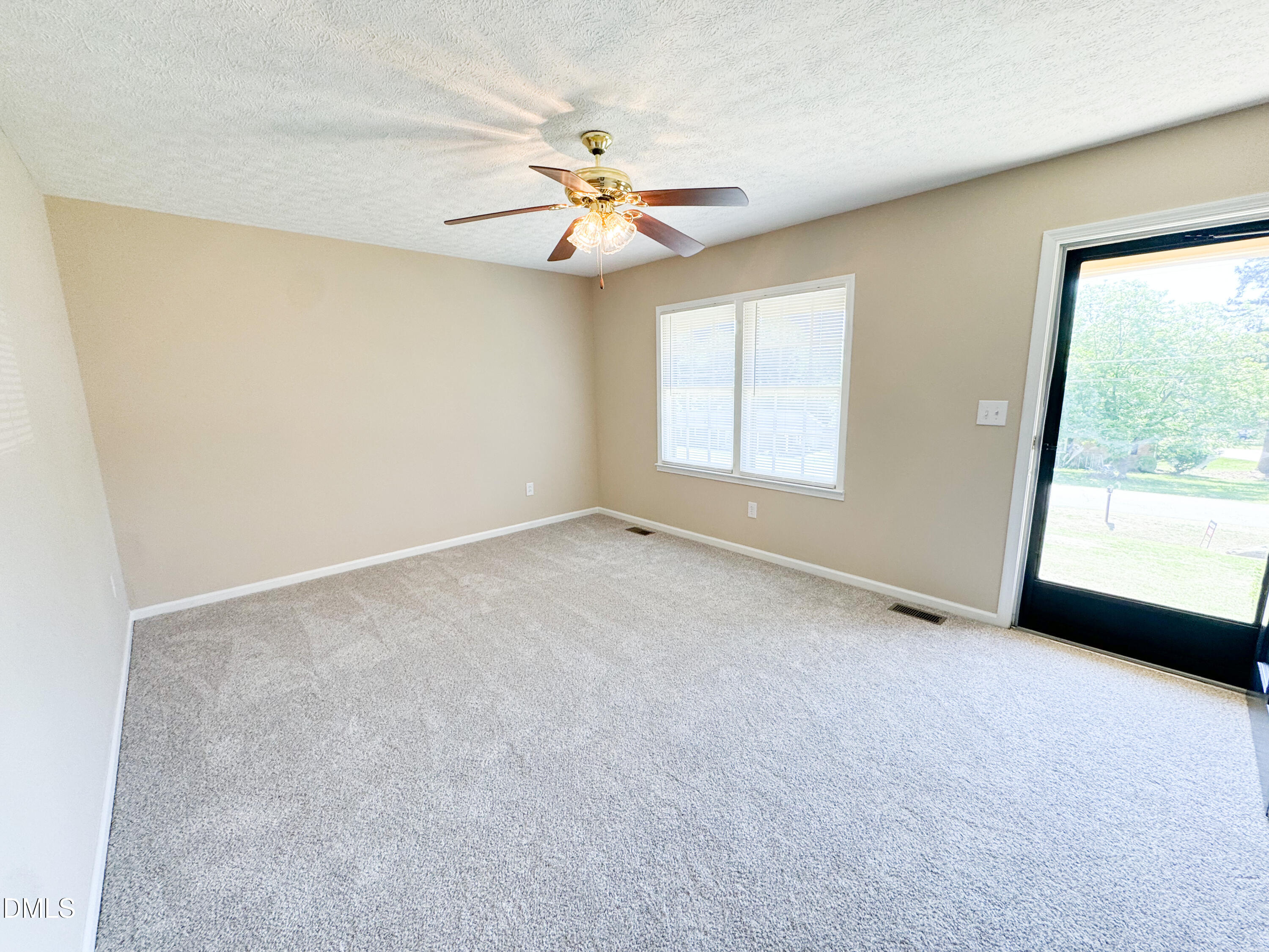 1201 Dover Street Roxboro, NC 27573 - Photo 4 of 21 D5A21854-91D5-4B6B-8B57-A2CEFA08E733
