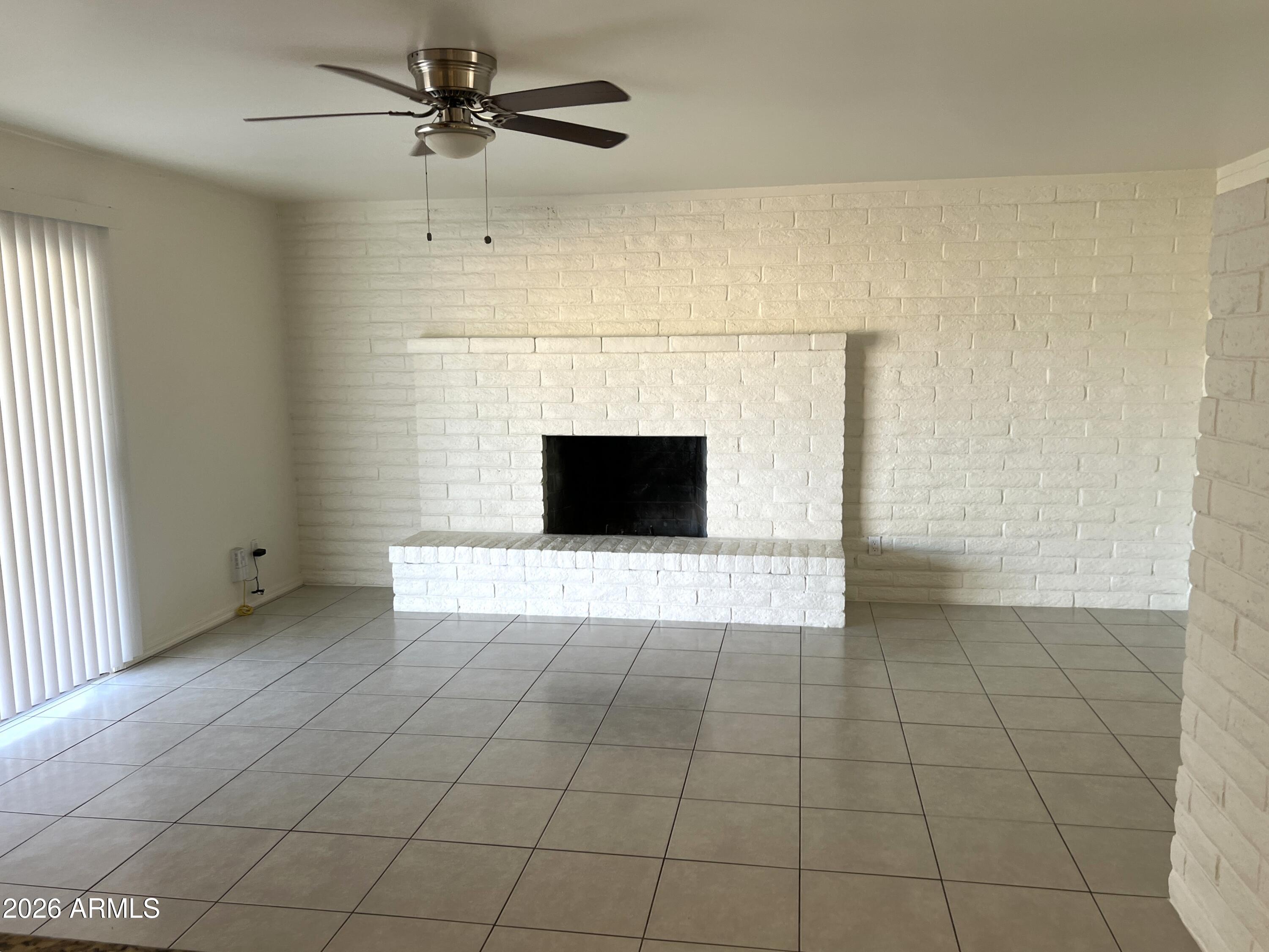 1622 East Del Rio Drive Tempe, AZ 85282 - Photo 3 of 14