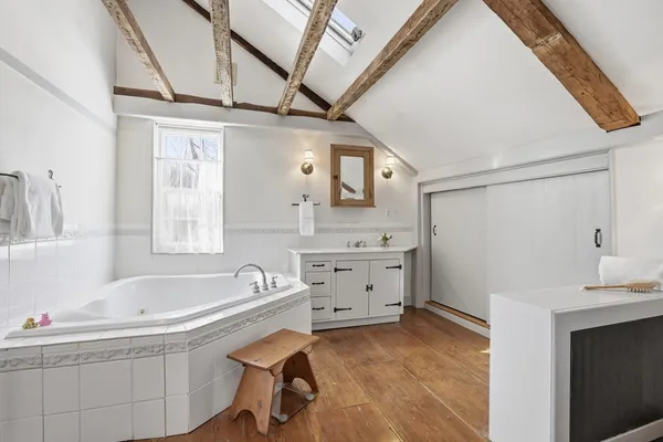 $1,799,000 | 105 Lexington Road, Concord, MA 01742