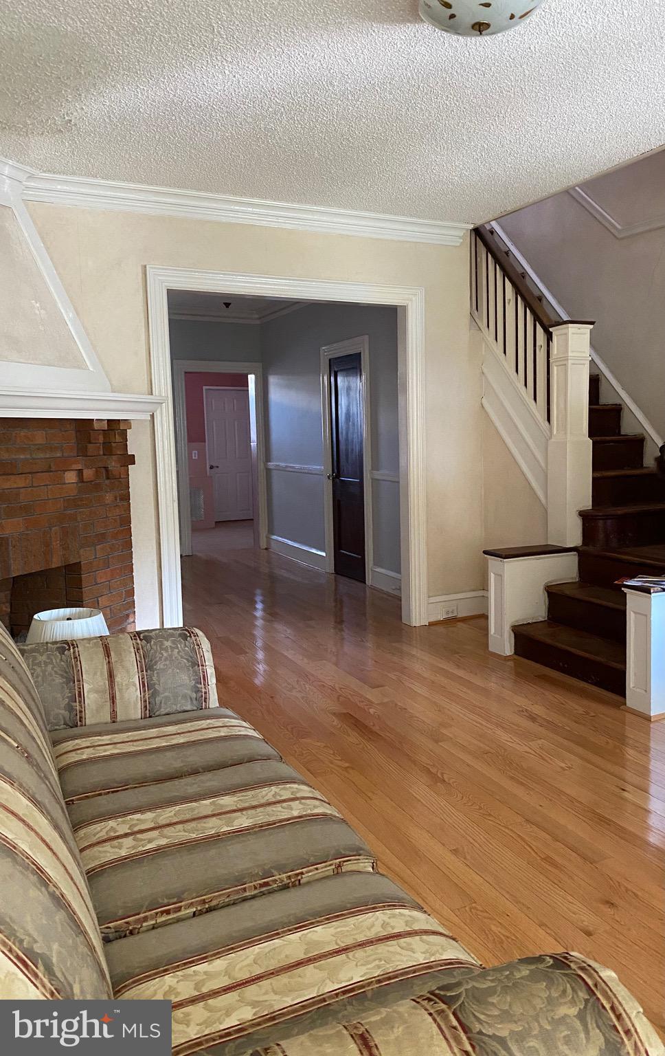 719 Marlyn Road Philadelphia, PA 19151 - Photo 2 of 21