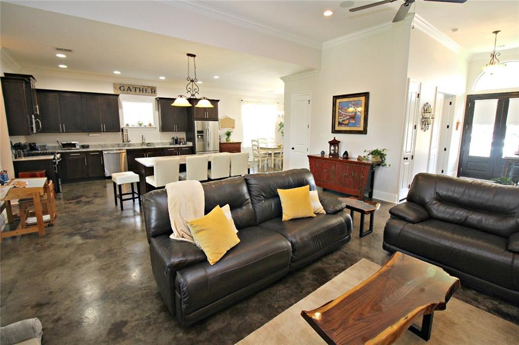 127 Chapel Hill Road Belle Chasse, LA 70037 - Photo 4 of 20