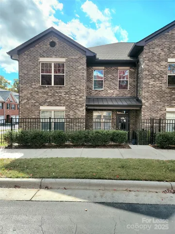 $3,200 | 326 Sadie Drive, Matthews, NC 28105