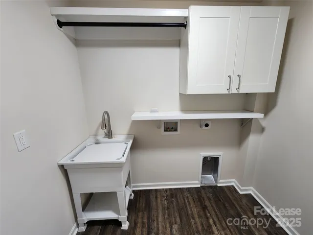 $3,200 | 326 Sadie Drive, Matthews, NC 28105