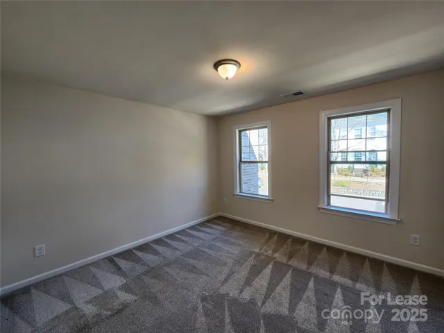 $3,200 | 326 Sadie Drive, Matthews, NC 28105