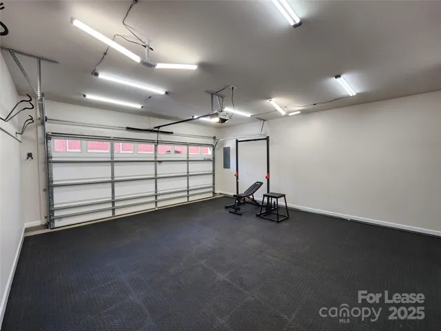 $3,200 | 326 Sadie Drive, Matthews, NC 28105