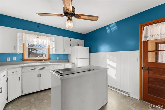 $170,000 | 228 Charles Street, Red Bud, IL 62278