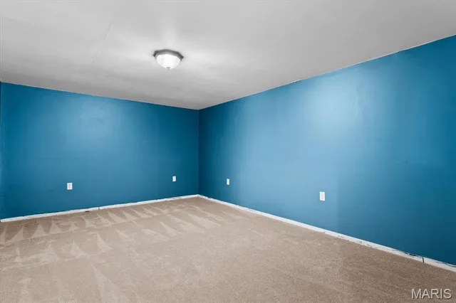 $170,000 | 228 Charles Street, Red Bud, IL 62278