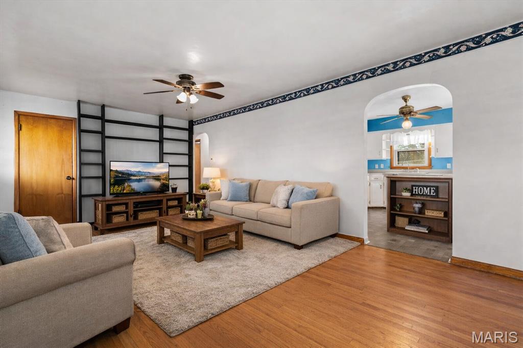 228 Charles Street Red Bud, IL 62278 - Photo 9 of 44