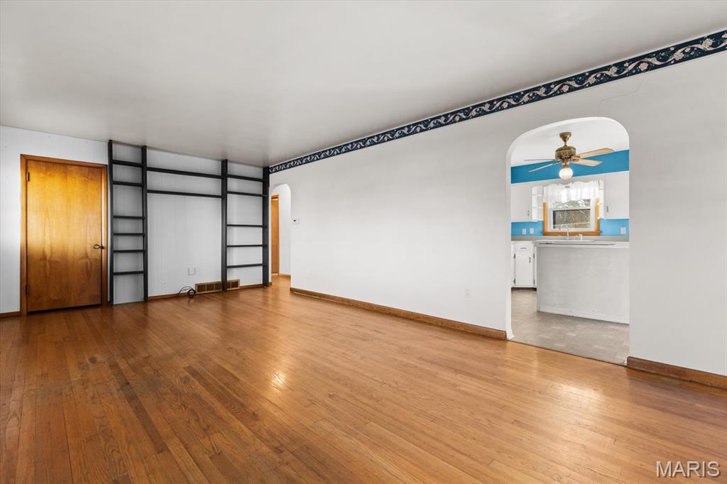 228 Charles Street Red Bud, IL 62278 - Photo 10 of 44