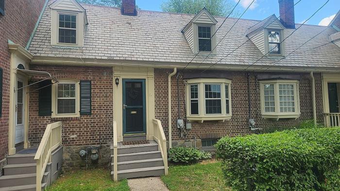 74 Cole Street Bridgeport, CT 06604 - Photo 1 of 30