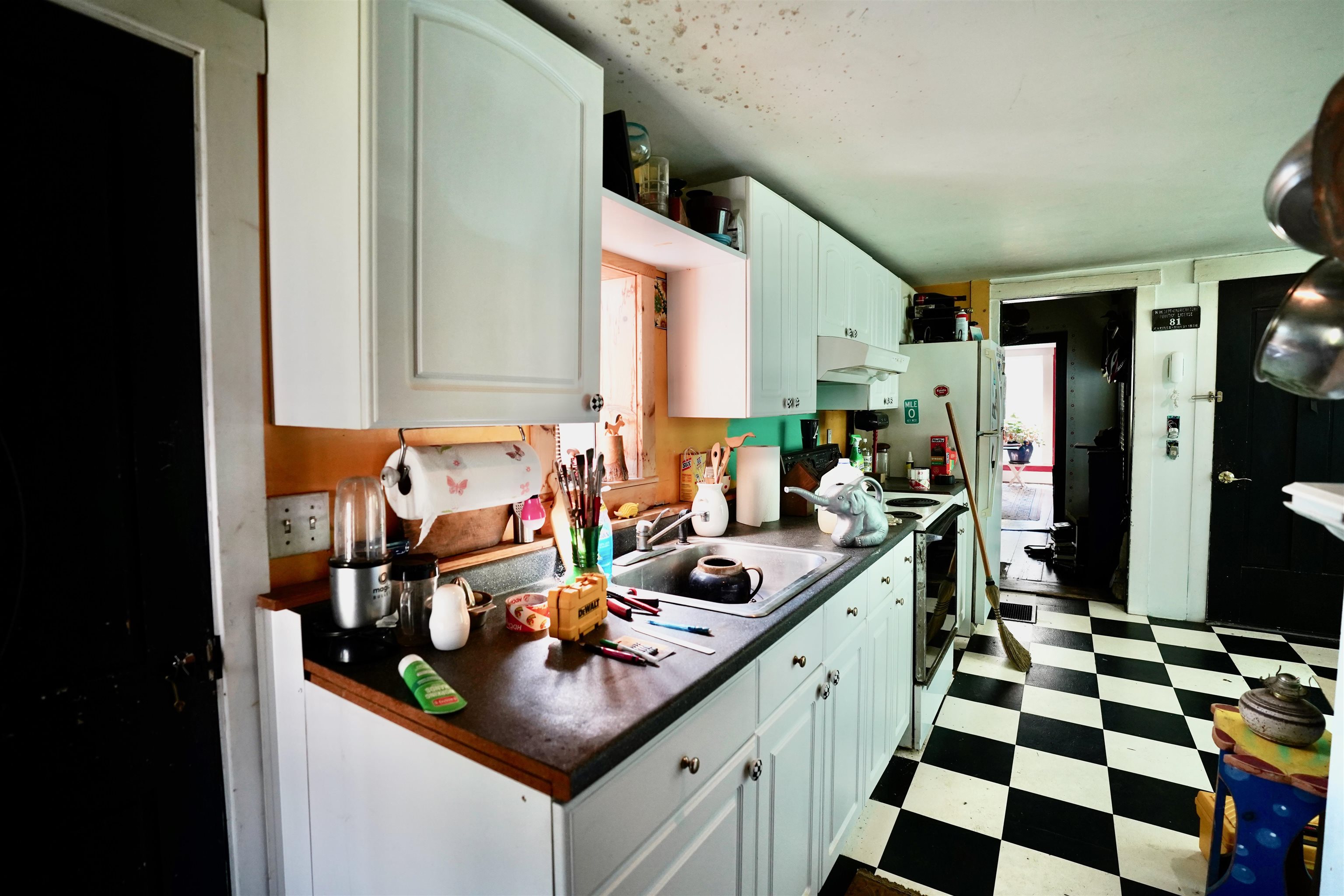 225 Concord Stage Road Weare, NH 03281 - Photo 8 of 48 Gallery Image 8