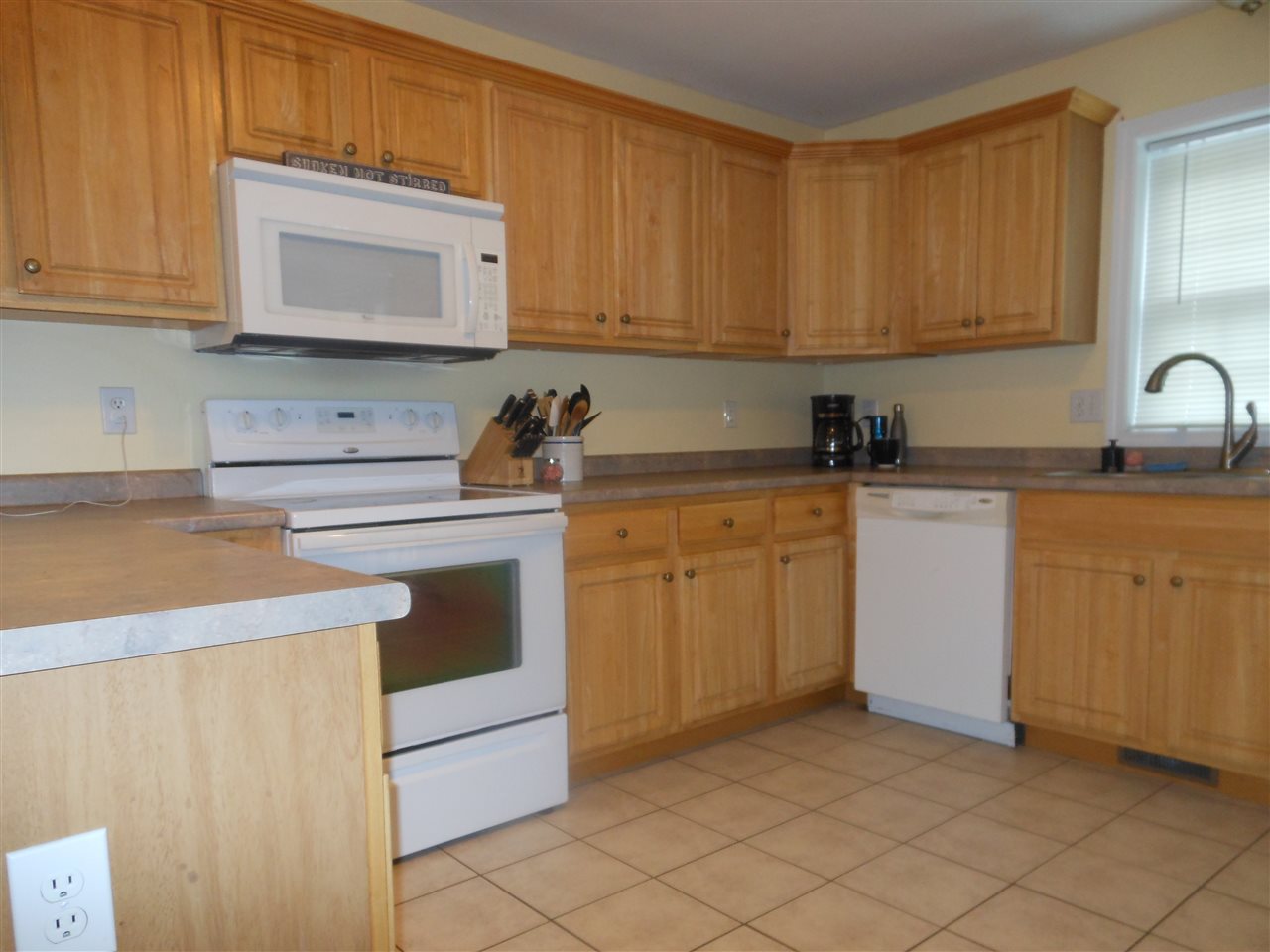 1602 Front Street, Unit 1 Manchester, NH 03102 - Photo 11 of 37 Gallery Image 11