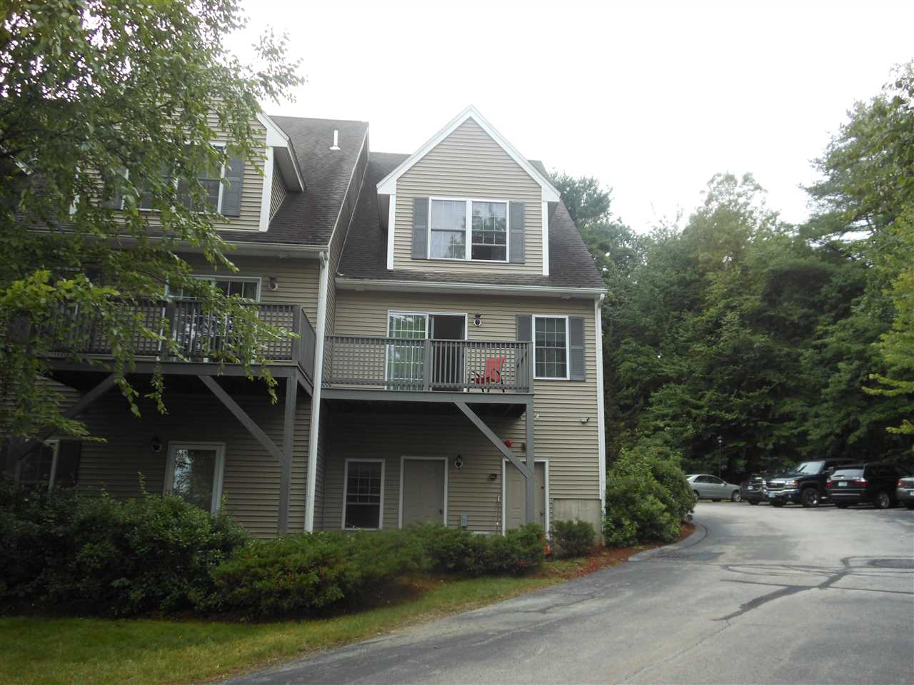 1602 Front Street, Unit 1 Manchester, NH 03102 - Photo 3 of 37 Gallery Image 3