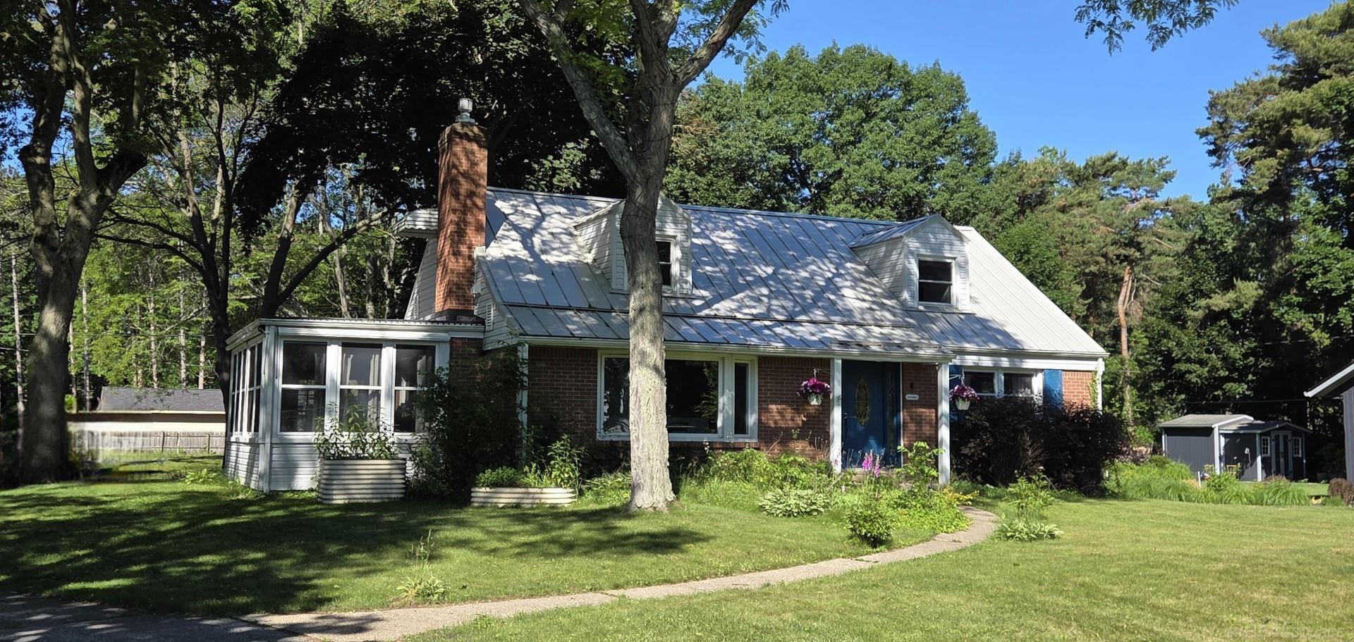 4579 Lakeshore Road Fort Gratiot, MI 48059 - Photo 1 of 34