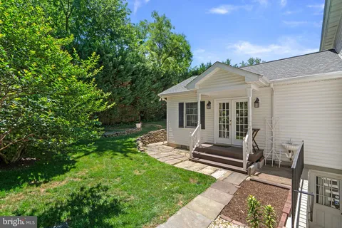 $975,000 | 1714 Luzerne Avenue, Silver Spring, MD 20910