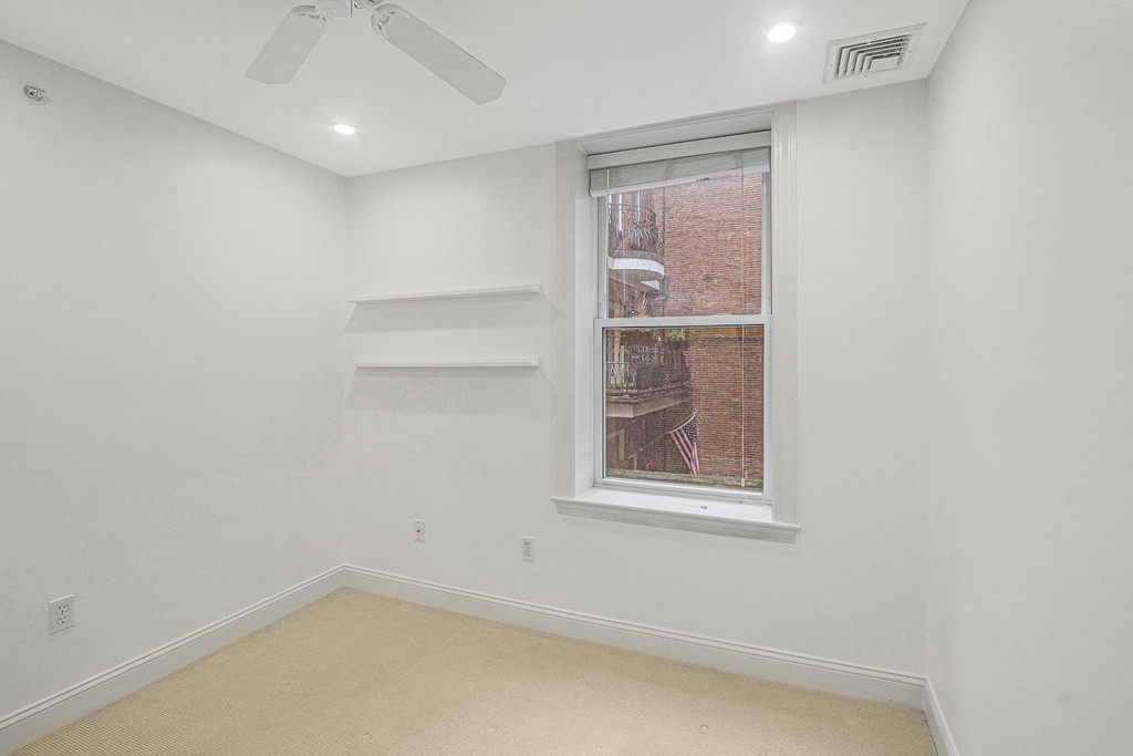 37 Fleet Street, Unit 2 Boston, MA 02109 - Photo 6 of 10