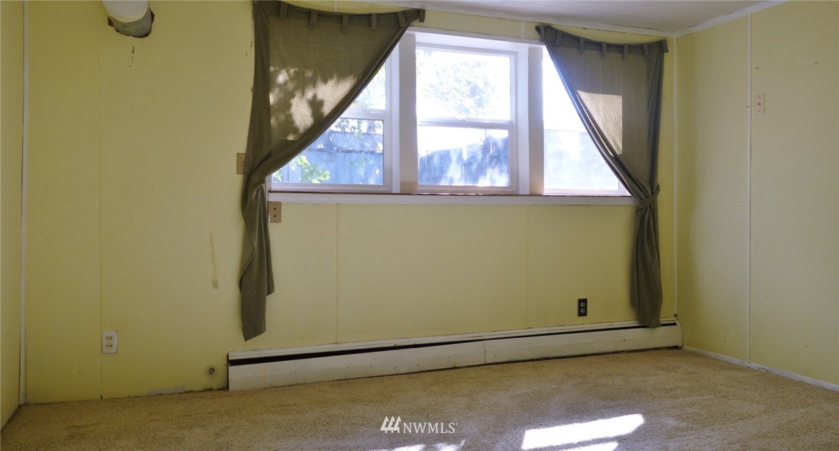 2215 Northeast 7th Street Renton, WA 98056 - Photo 20 of 23