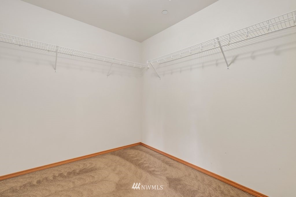 617 Southwest 4th Place Renton, WA 98057 - Photo 26 of 30