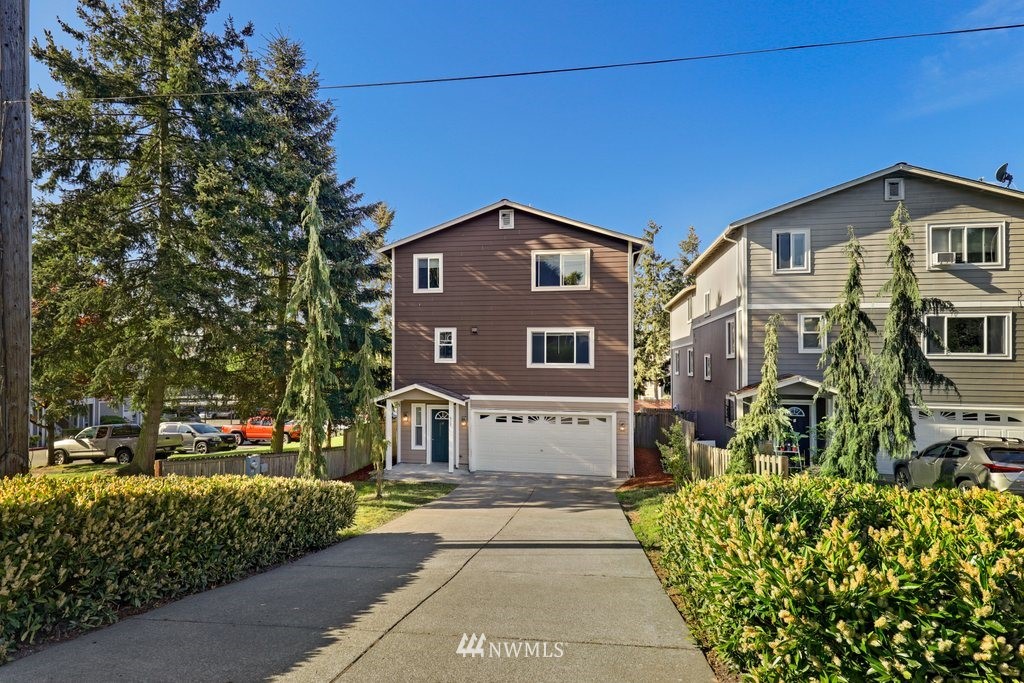 617 Southwest 4th Place Renton, WA 98057 - Photo 5 of 30